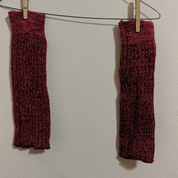 Clothes - Picture 8 of 8